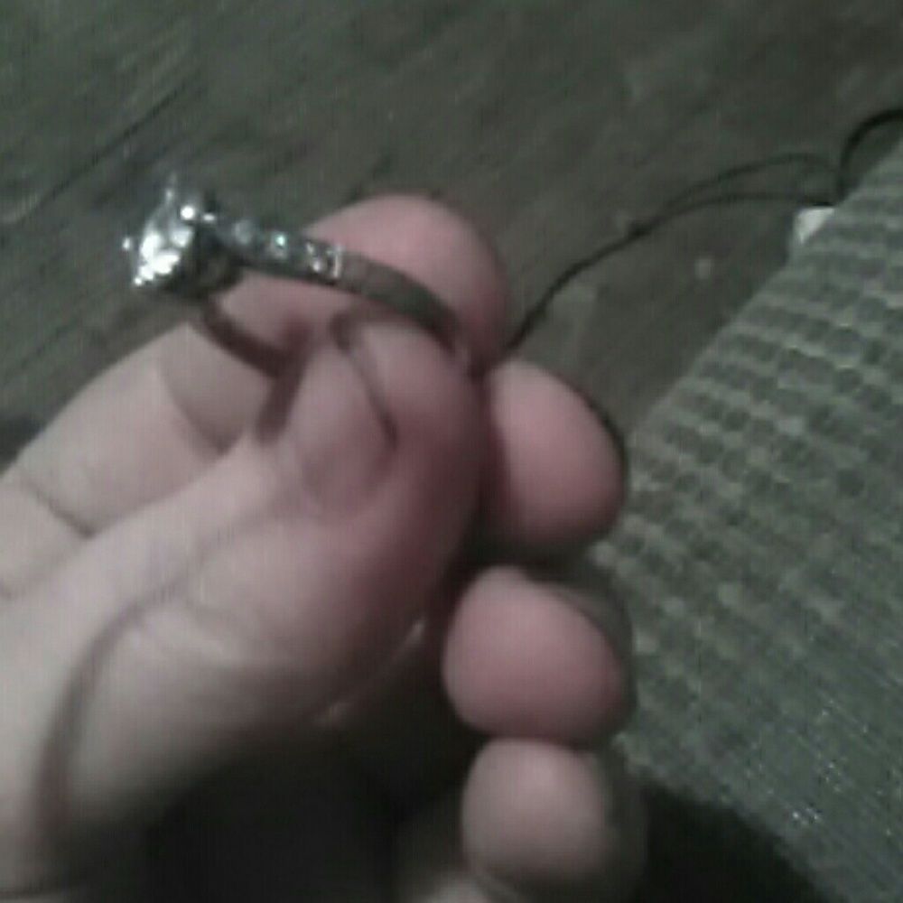 Ring - Picture 2 of 3